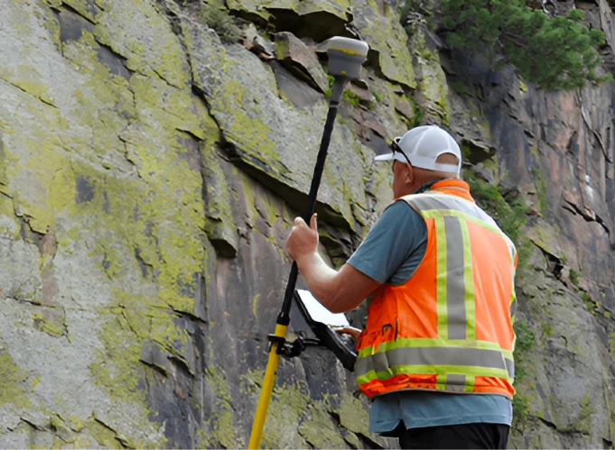 Tecnologias do <br /><strong>Trimble R12i</strong>